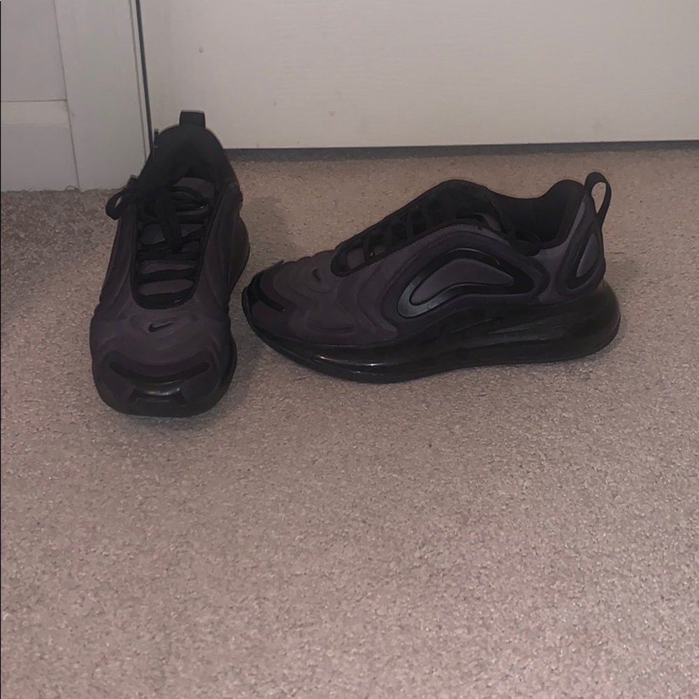 Nike AirMax 720 gently worn